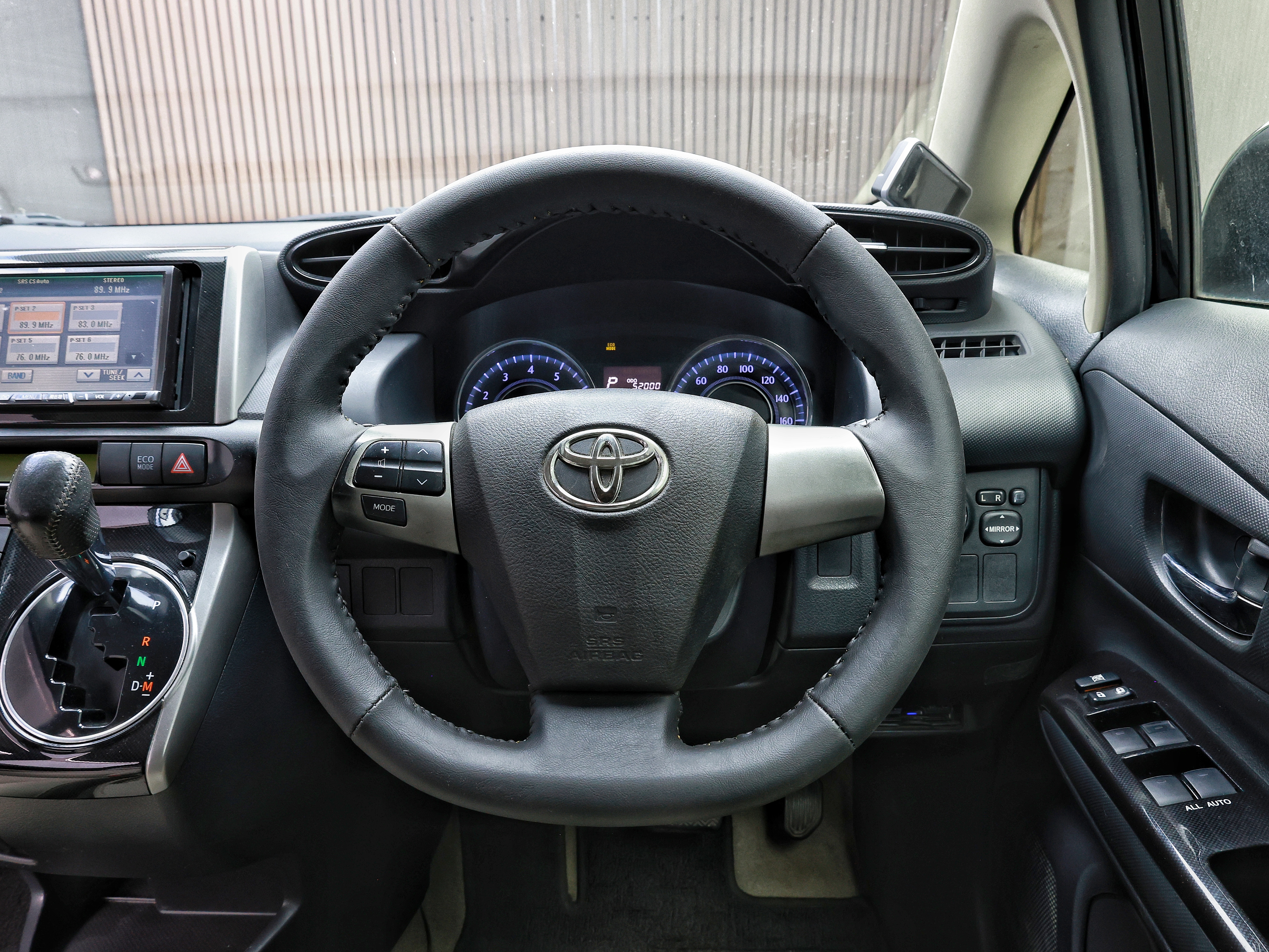2013 Toyota Wish 1.8G image-9