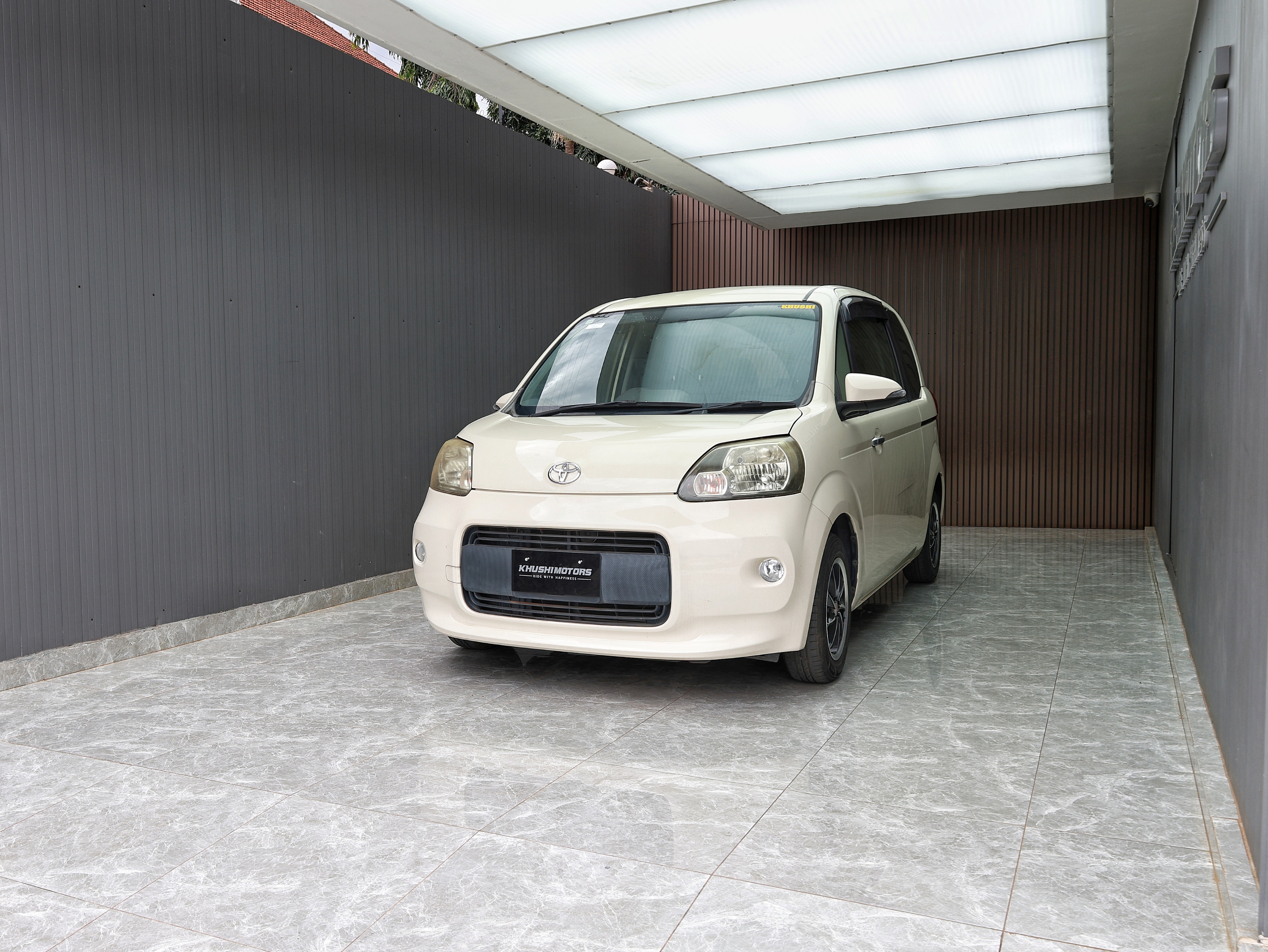 2012 Toyota Porte X image-3