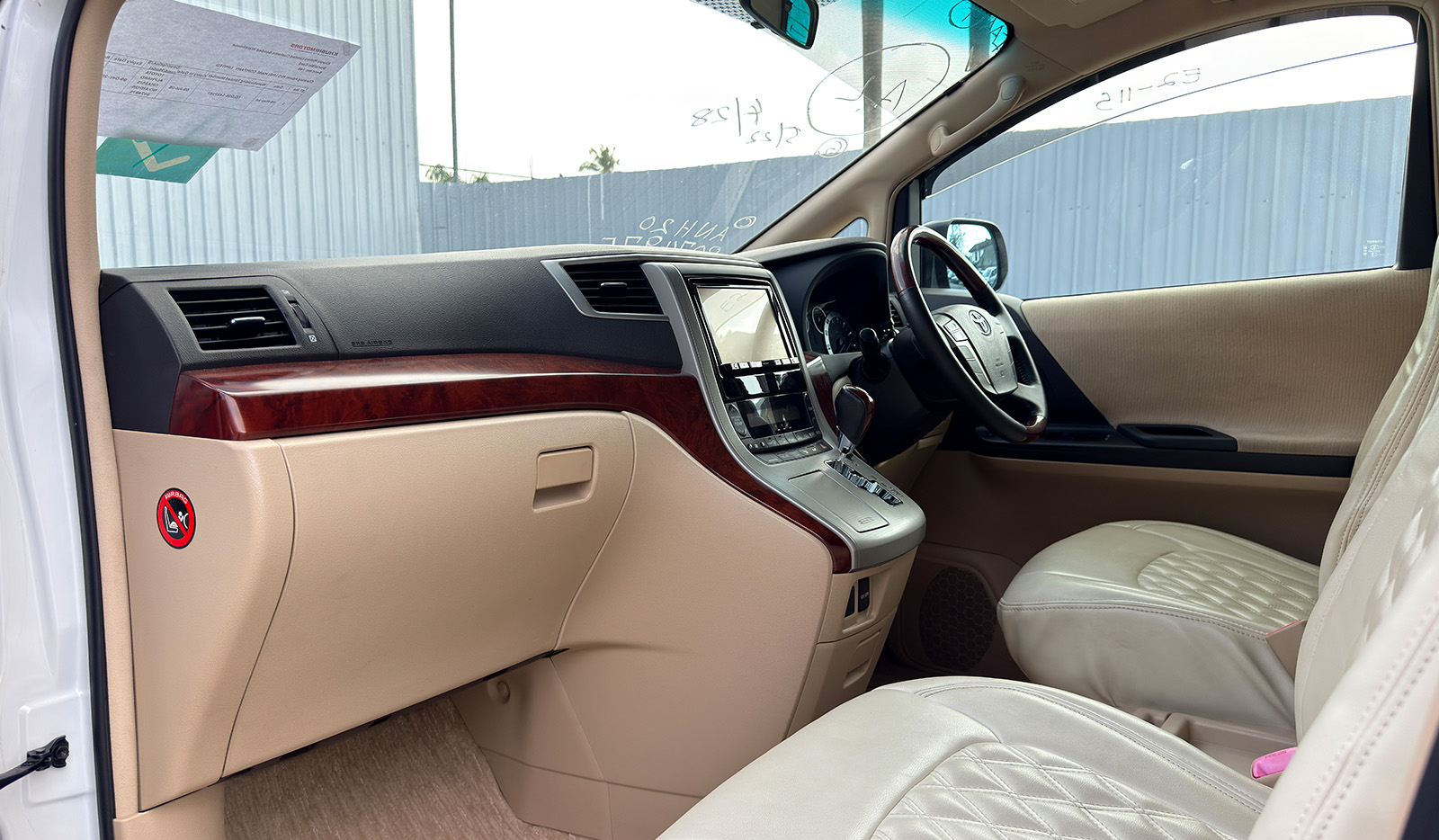 2009 Toyota Alphard 240X image-10