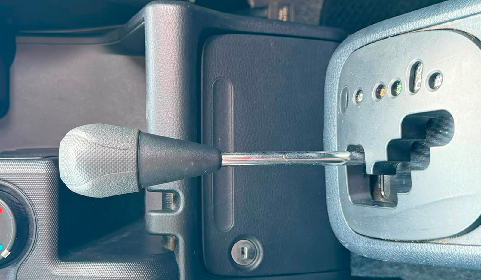 2019 Toyota Probox DX Comfort image-9
