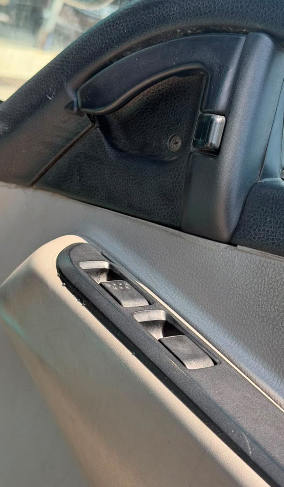 2019 Mitsubishi Canter LONG WIDE 2TON image-9