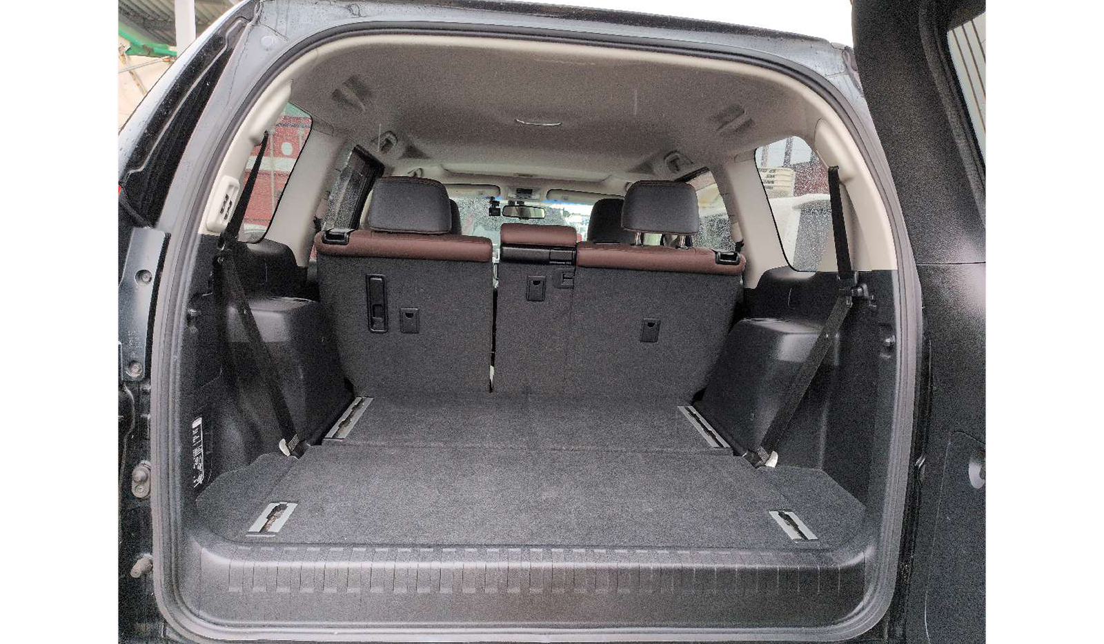 2017 Toyota Land Cruiser Prado image-9