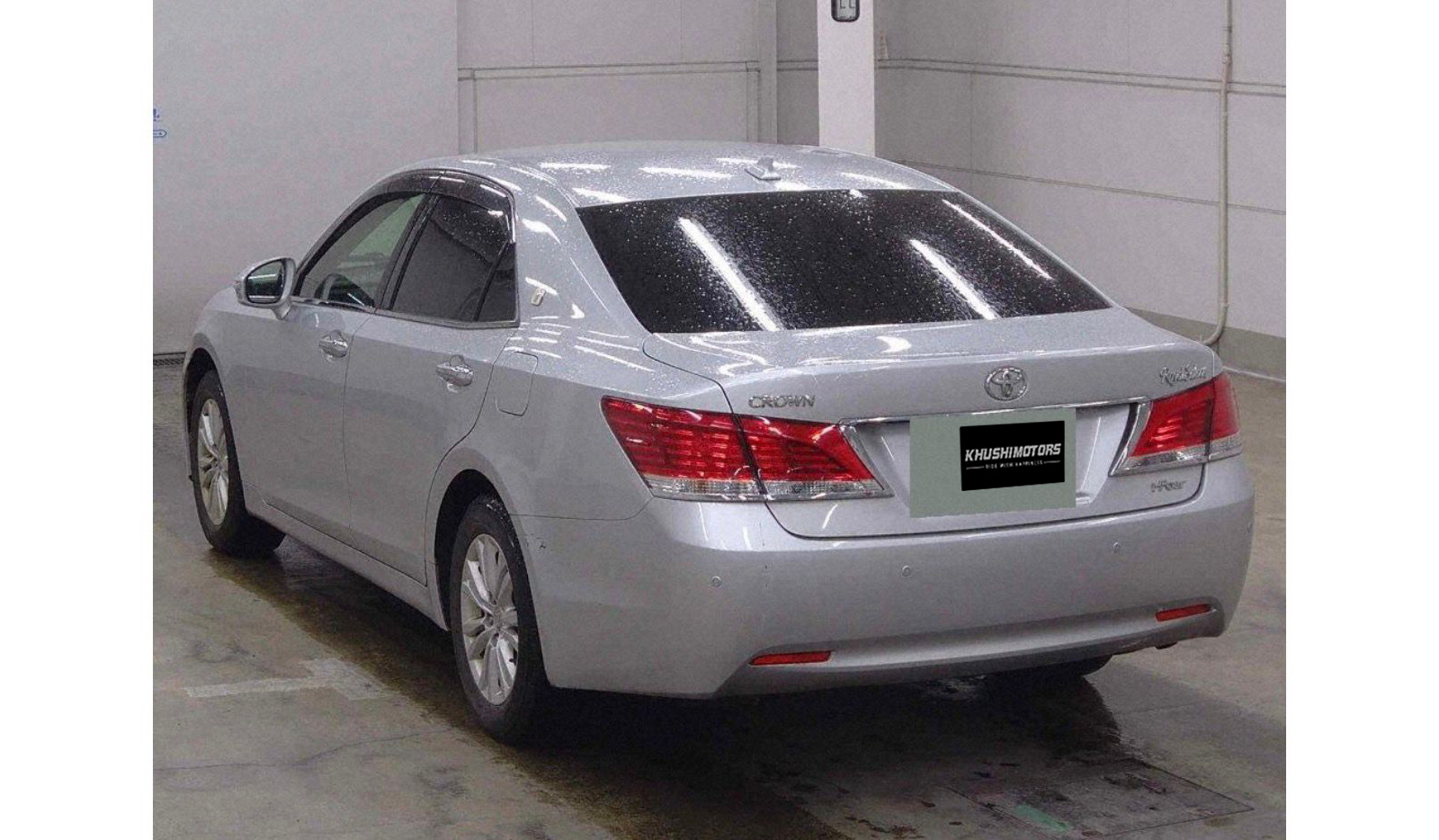 2013 Toyota Crown Royal Saloon DBAGRS211 image-3