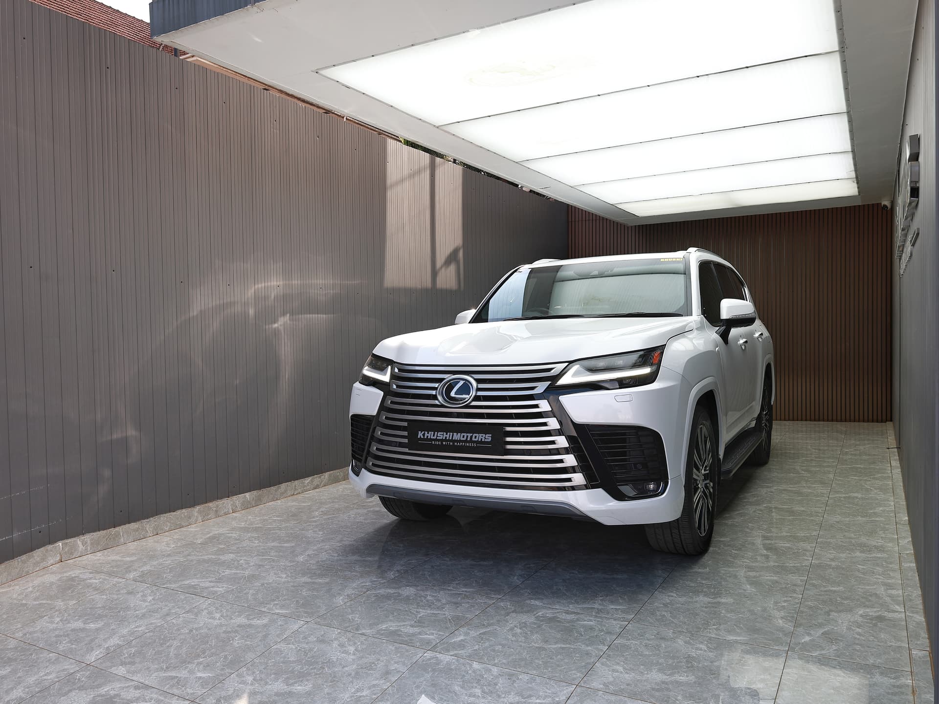 2022 Lexus Lx500d image-3