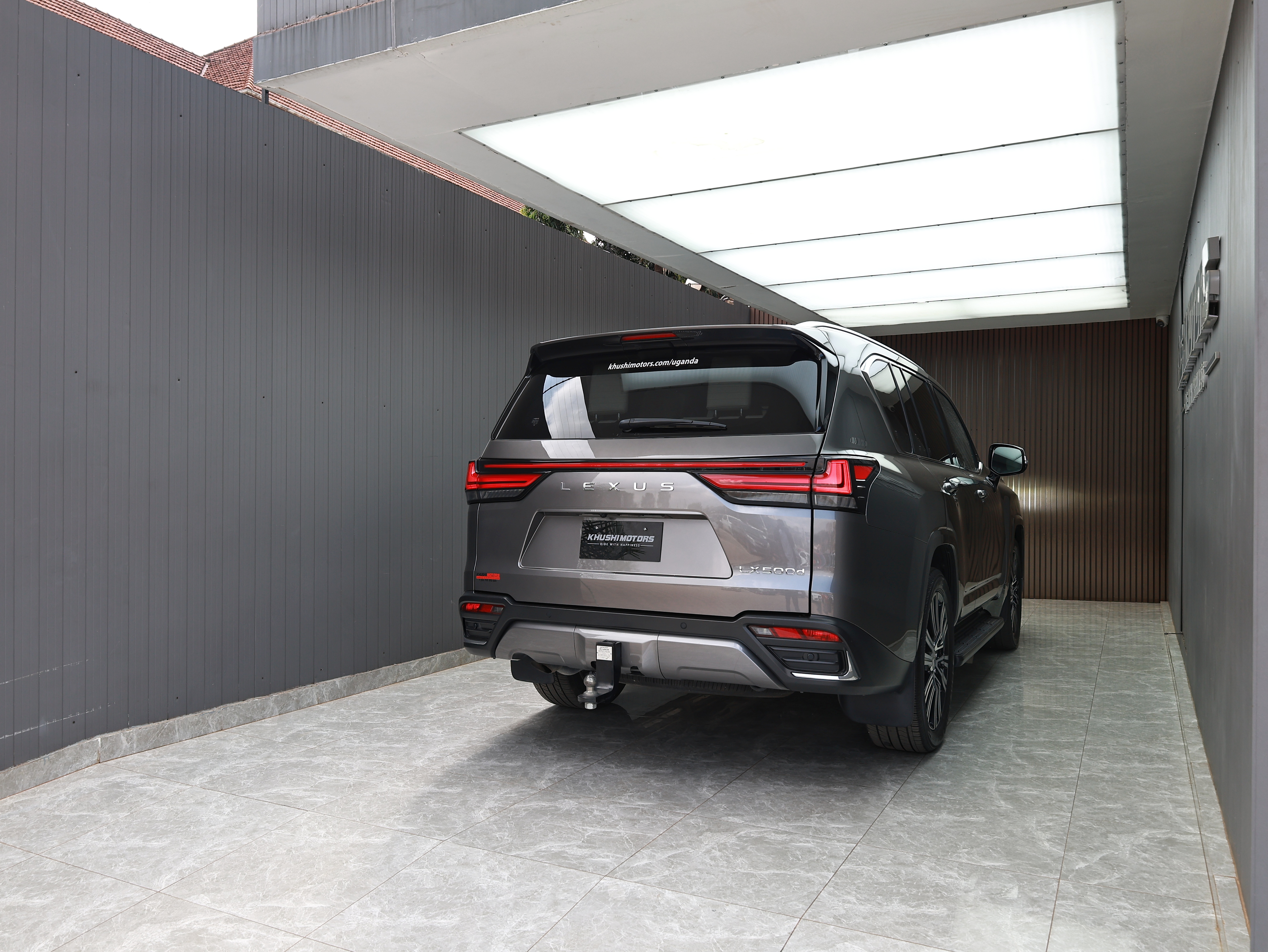 2023 Lexus Lx500d image-6