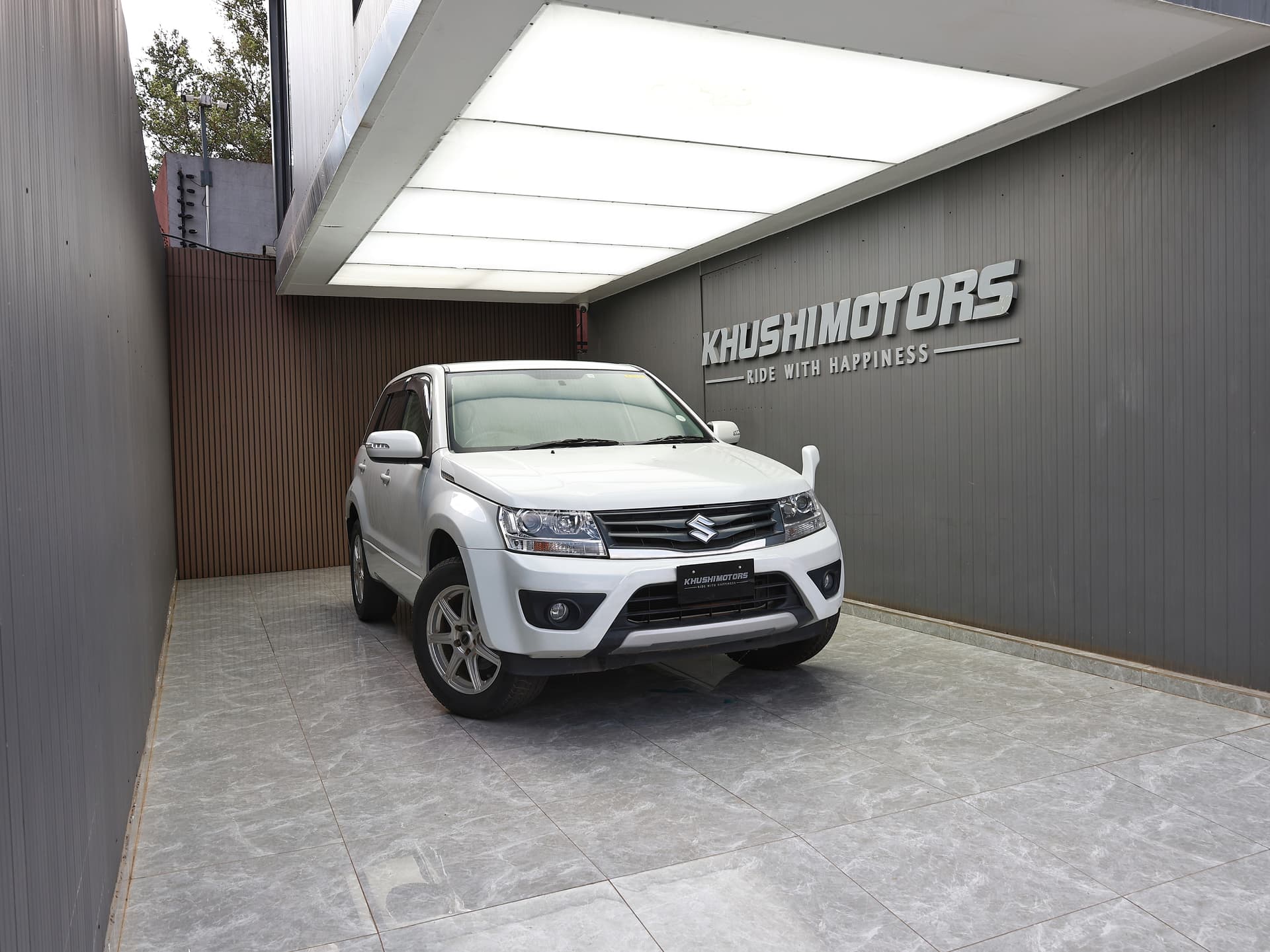 2016 Suzuki Escudo 2.4 XG image-1