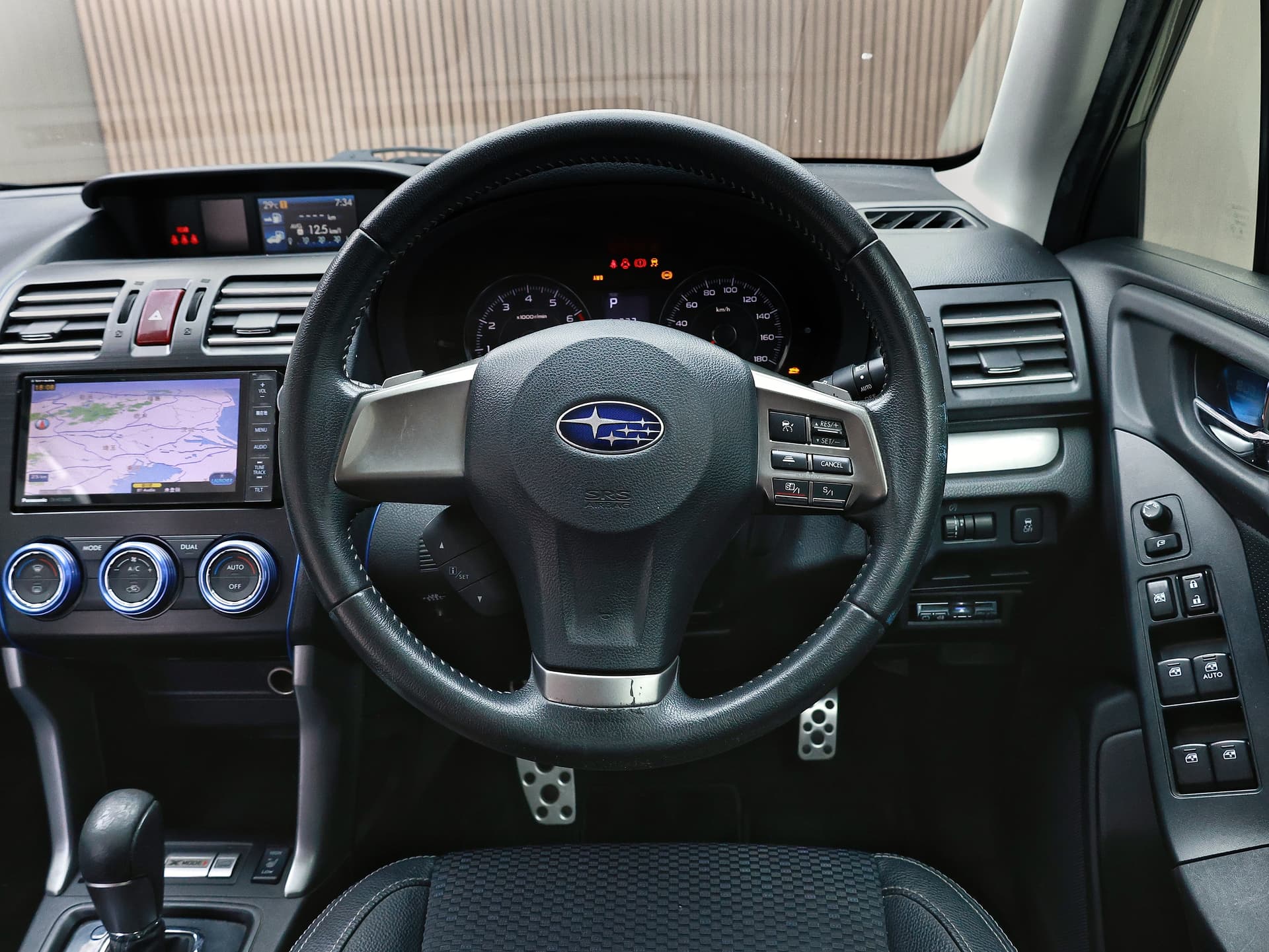 2013 Subaru Forester 2.0 XT Eye Sight image-8