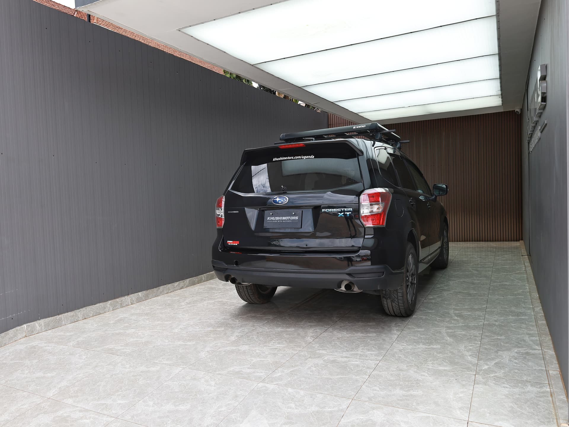 2013 Subaru Forester 2.0 XT Eye Sight image-4
