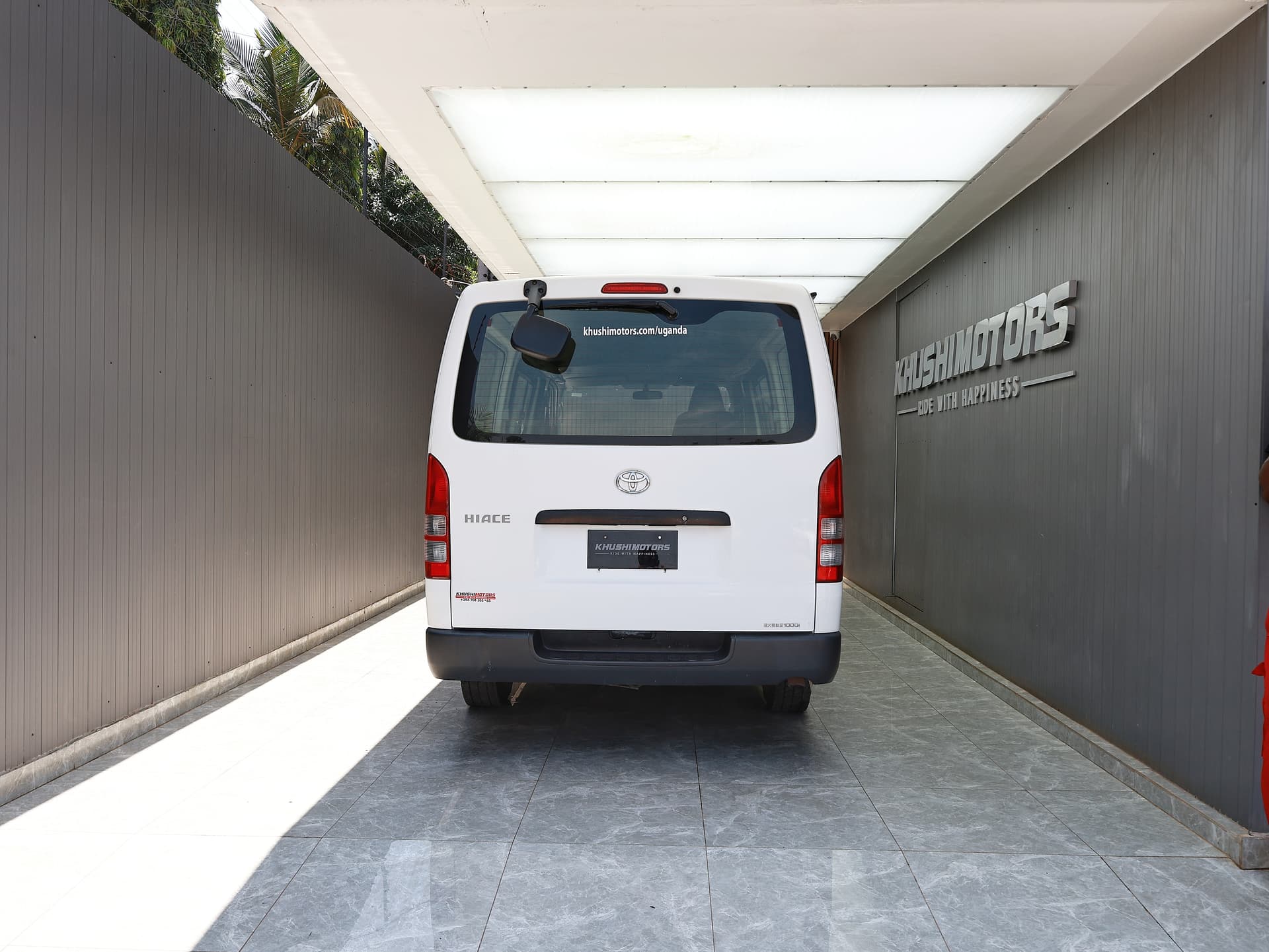 2013 Toyota Hiace Long DX image-5