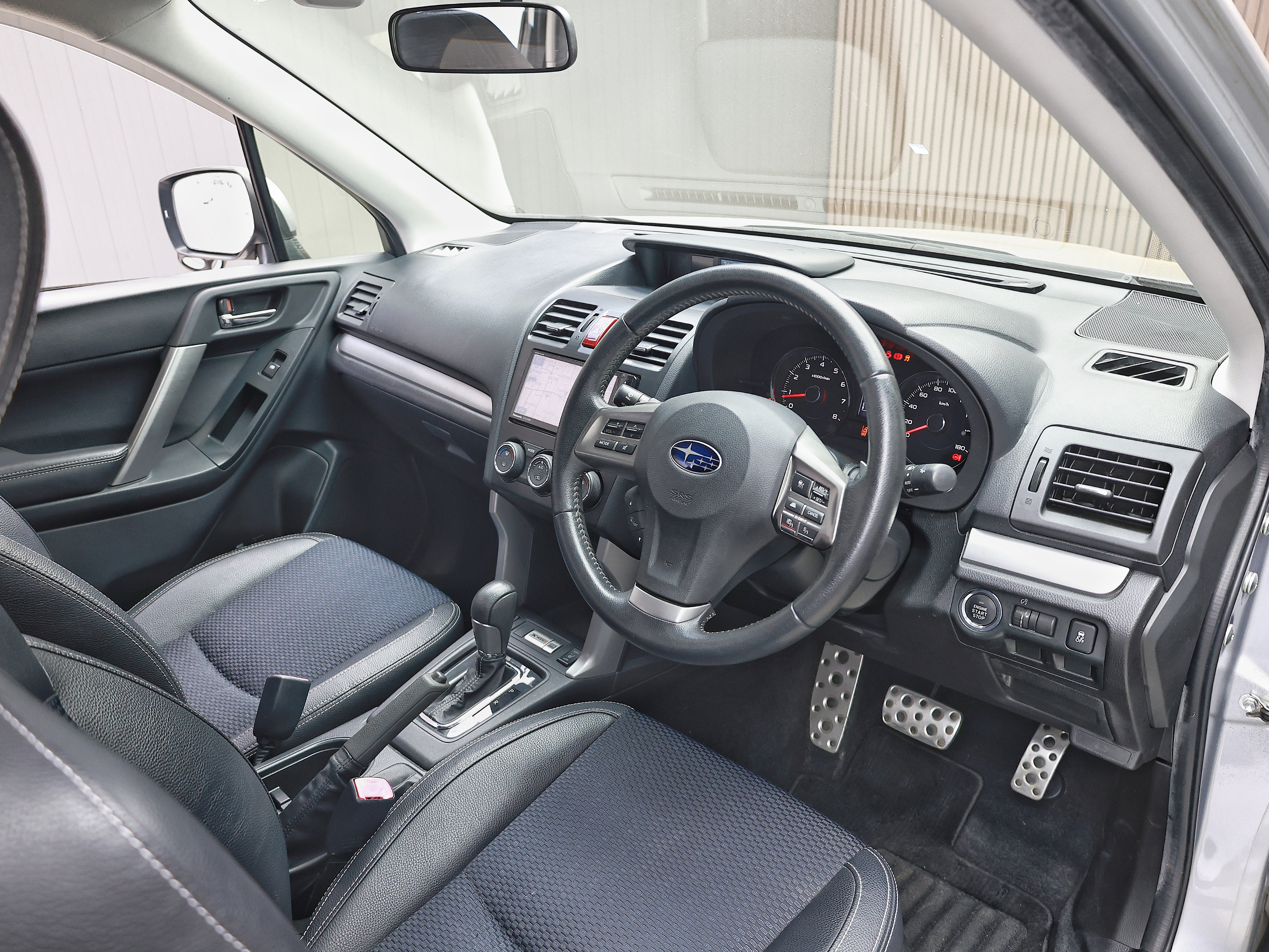 2013 Subaru Forester 2.0XT EYESIGHT image-8