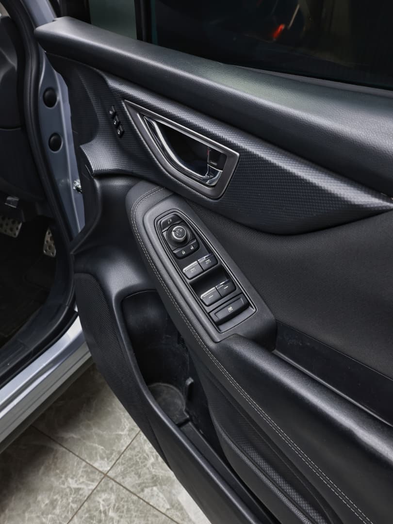 2018 Subaru Forester image-11