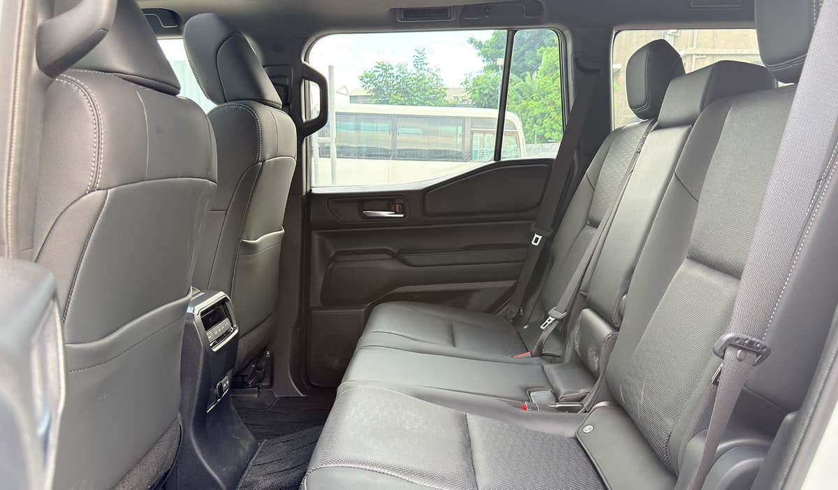 2024 Toyota Land Cruiser 250 VX image-12