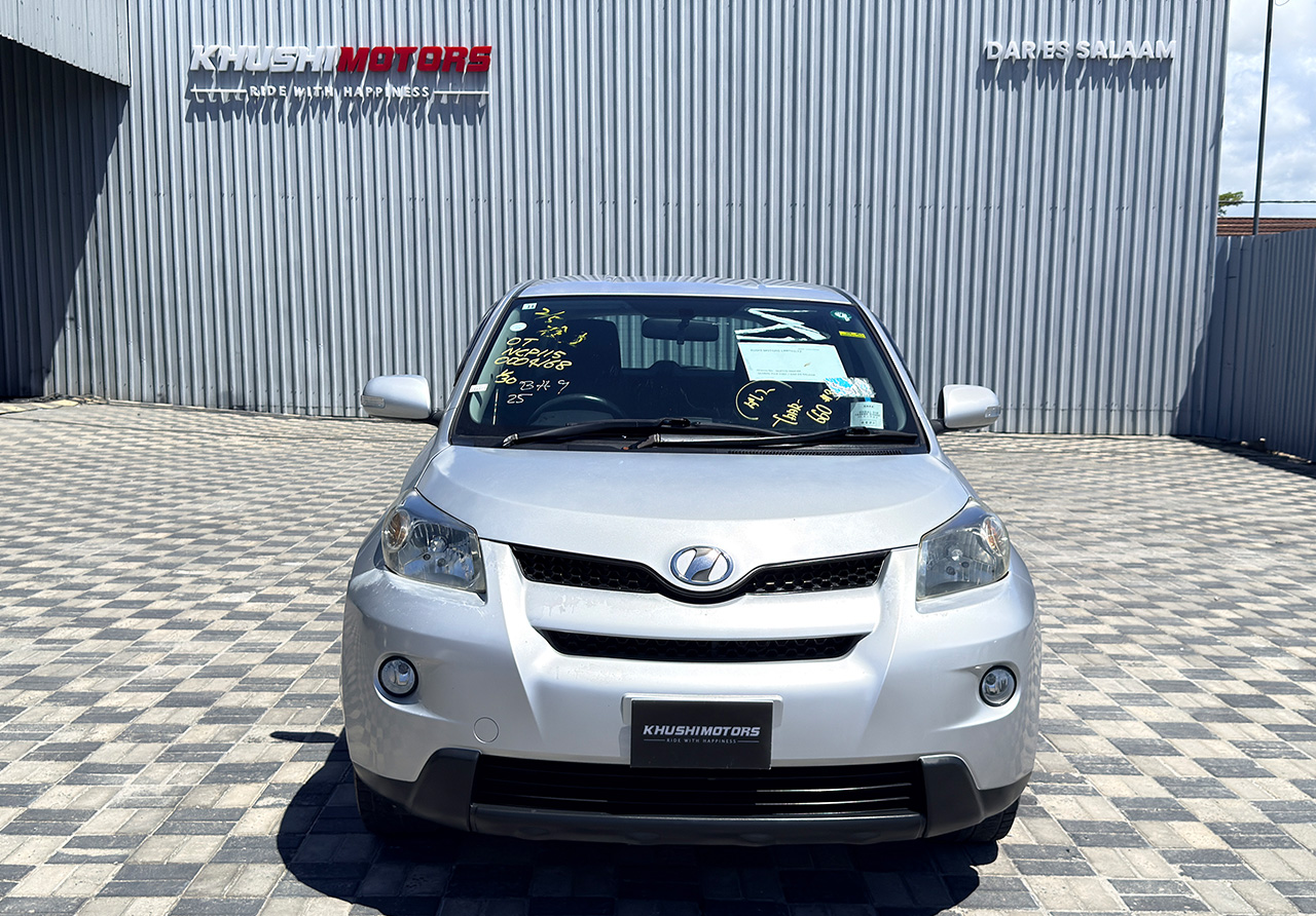 2008 Toyota IST 150G image-2