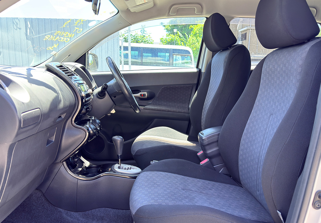 2008 Toyota IST 150G image-11
