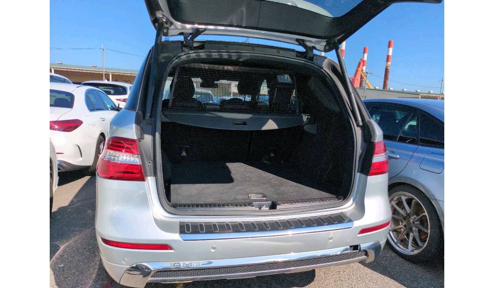 2012 Mercedes-Benz ML-Class BlueTEC 4MATIC AMG Sports Package image-9