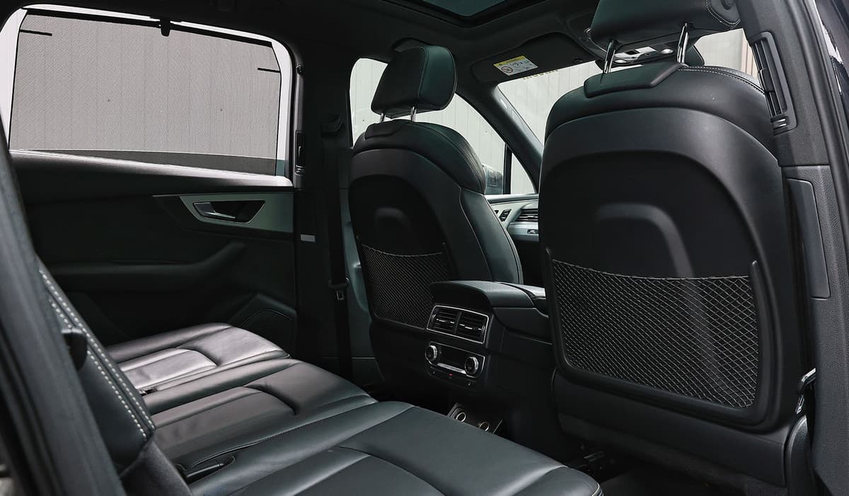 2016 Audi Q7 image-12
