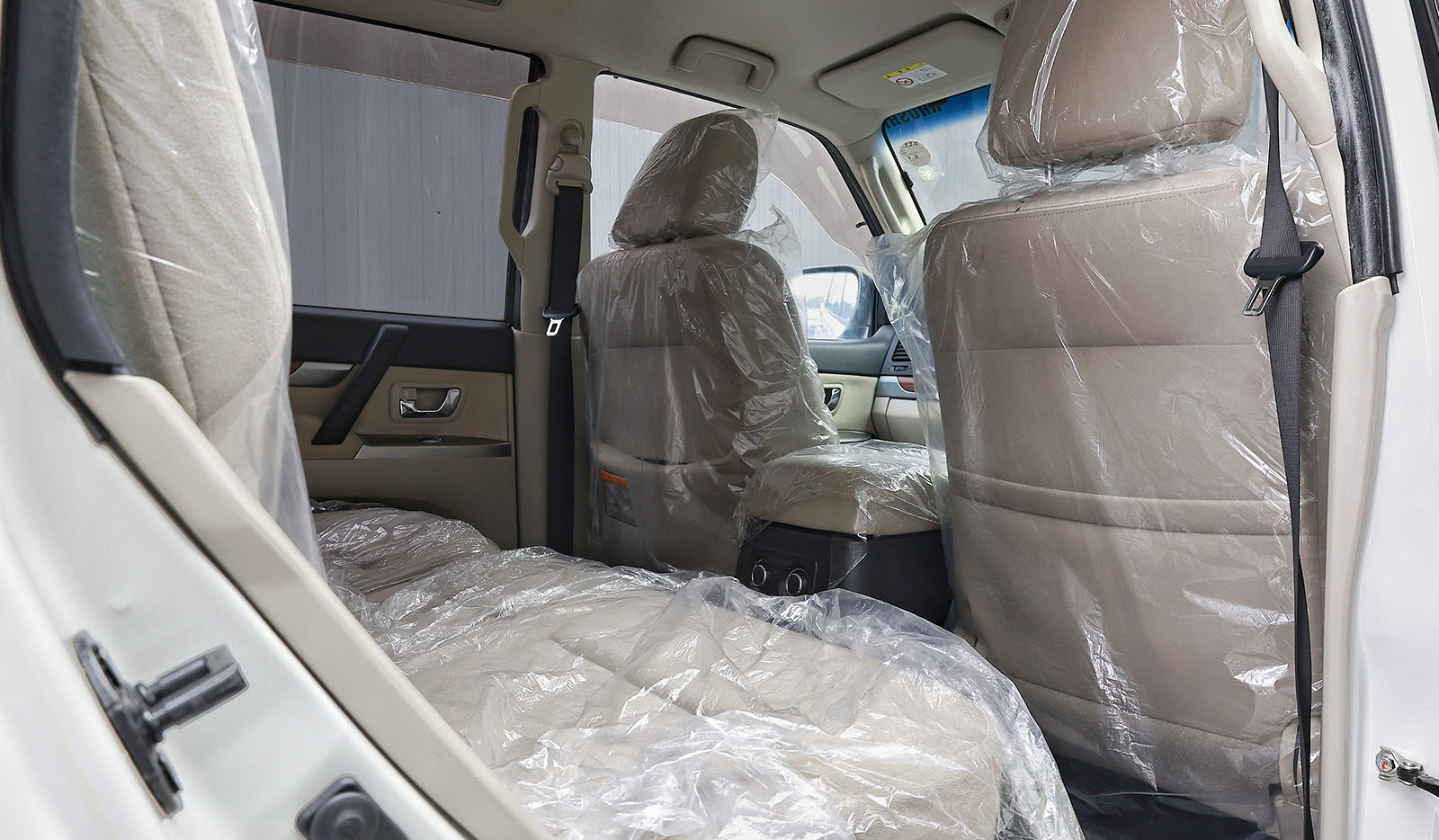 2012 Mitsubishi Pajero Long Exeed image-14