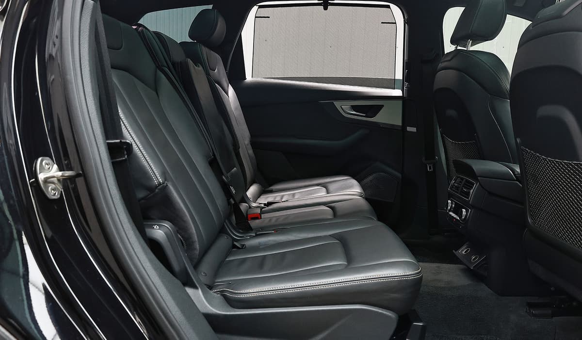 2016 Audi Q7 image-11