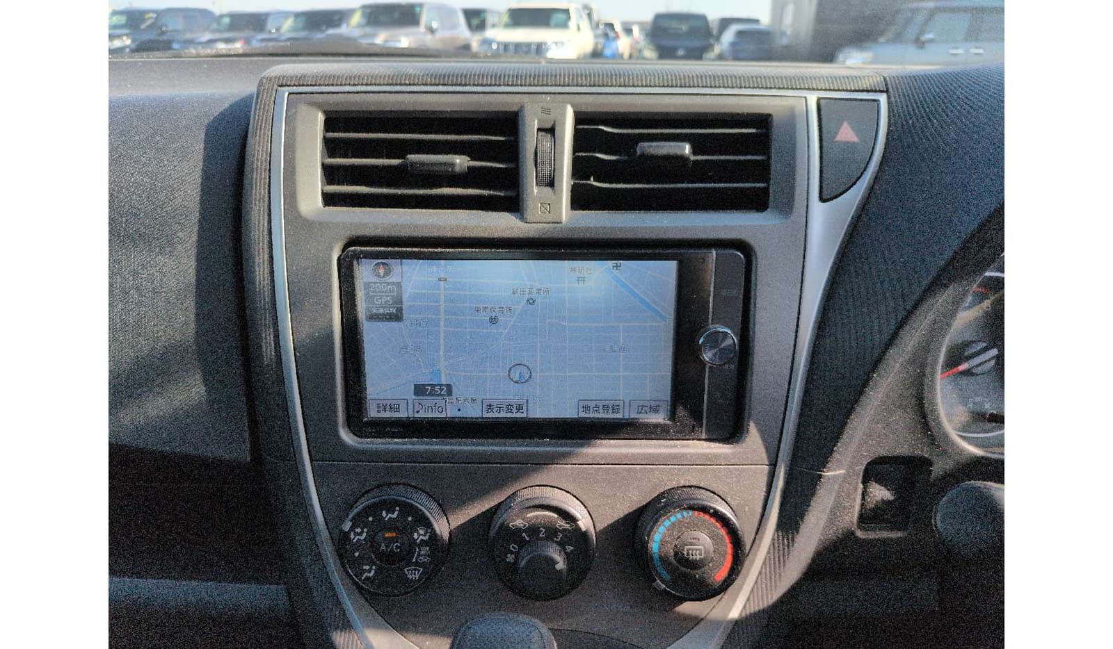 2013 Toyota Ractis X image-7