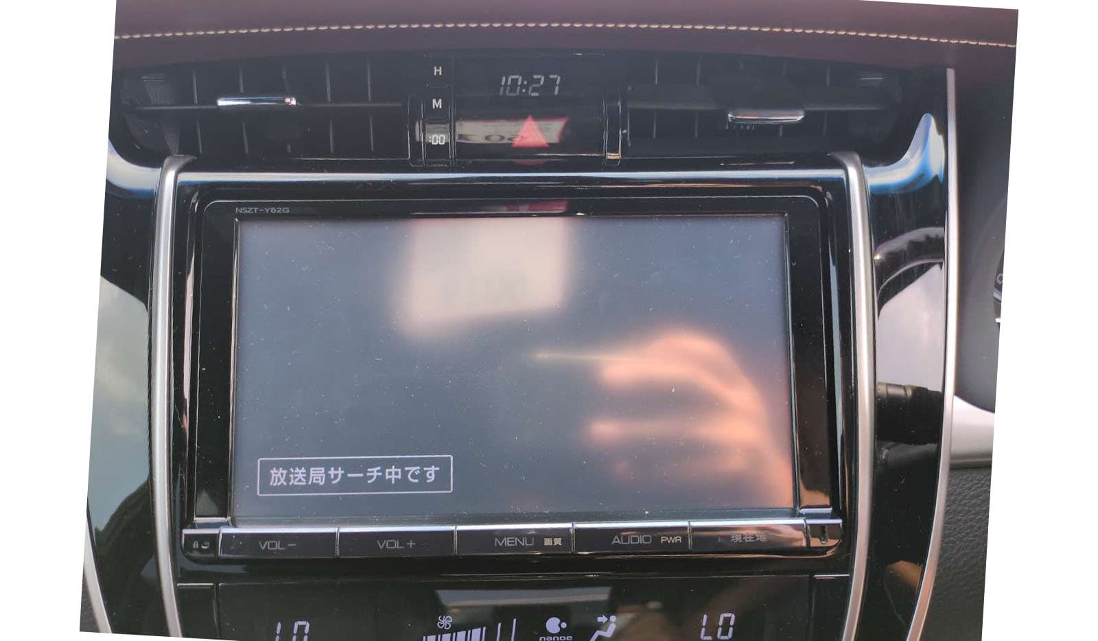 2014 Toyota Harrier Premium image-8