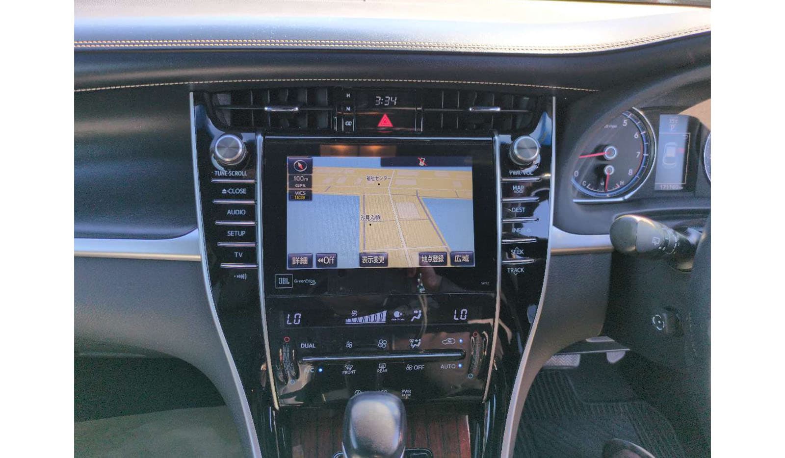 2014 Toyota Harrier Premium 4WD image-7