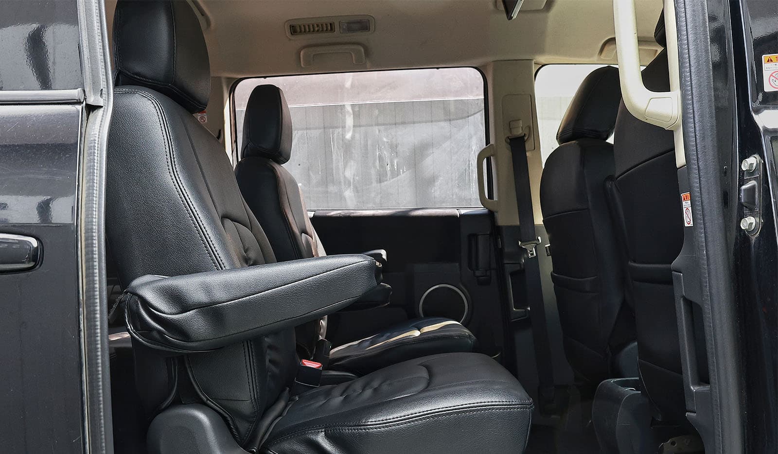 2013 Mitsubishi Delica D5 D POWER PKG image-11