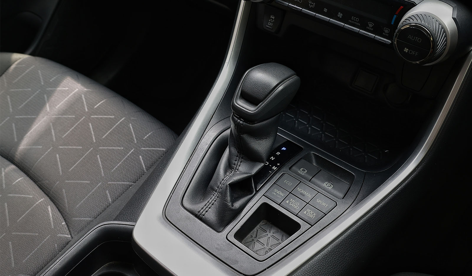 2020 Toyota RAV-4 image-8
