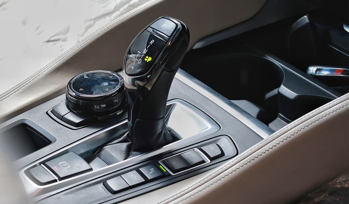 2016 Bmw X6 4WD image-9