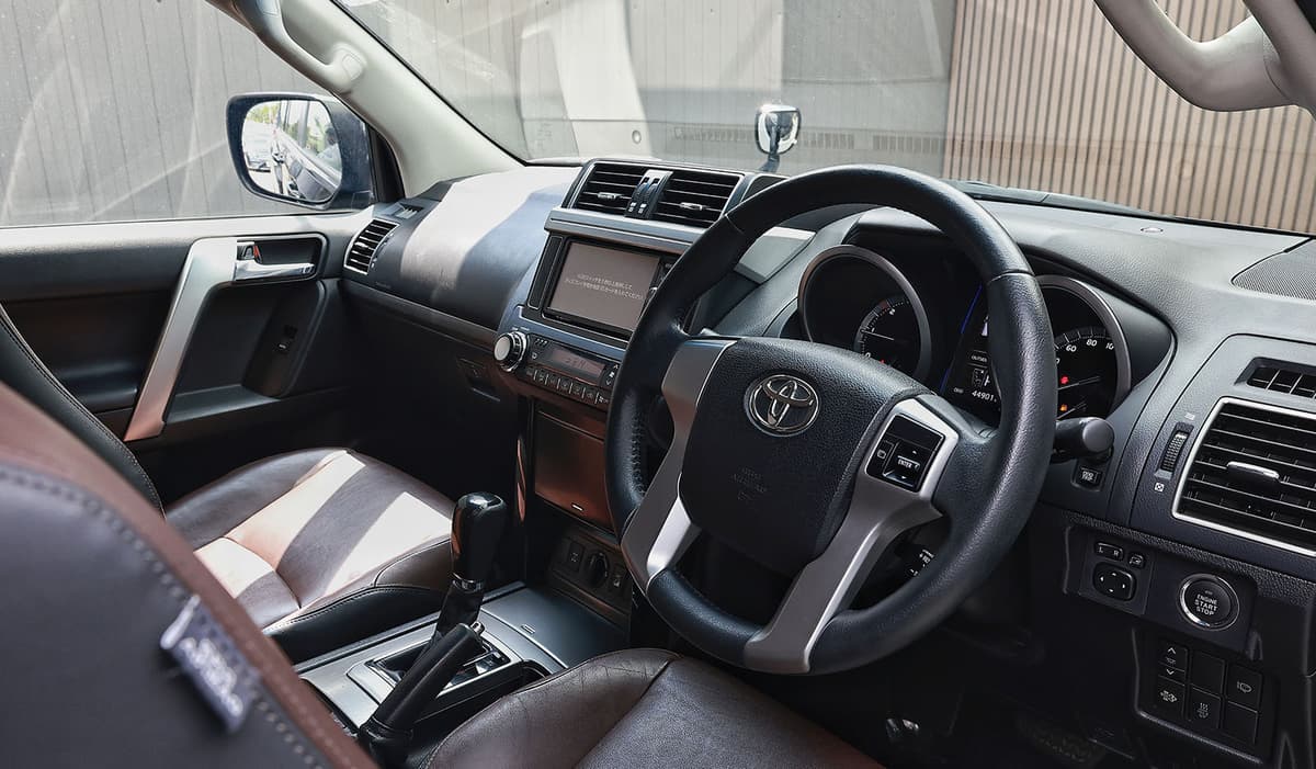 2013 Toyota Land Cruiser Prado TX image-7
