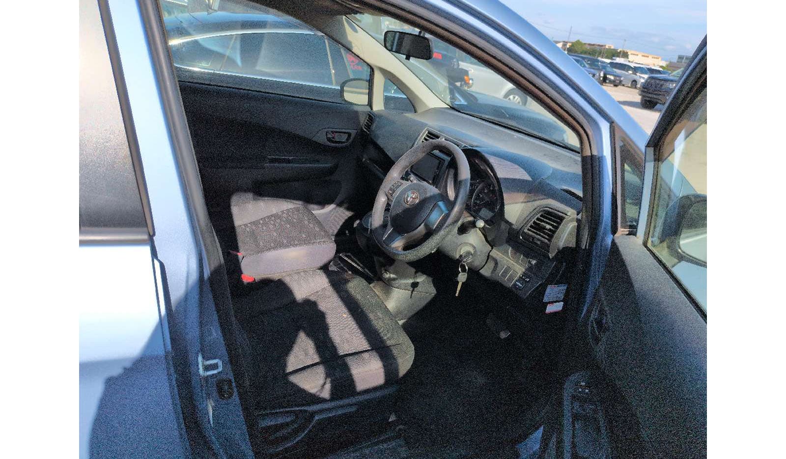 2013 Toyota Ractis X image-11