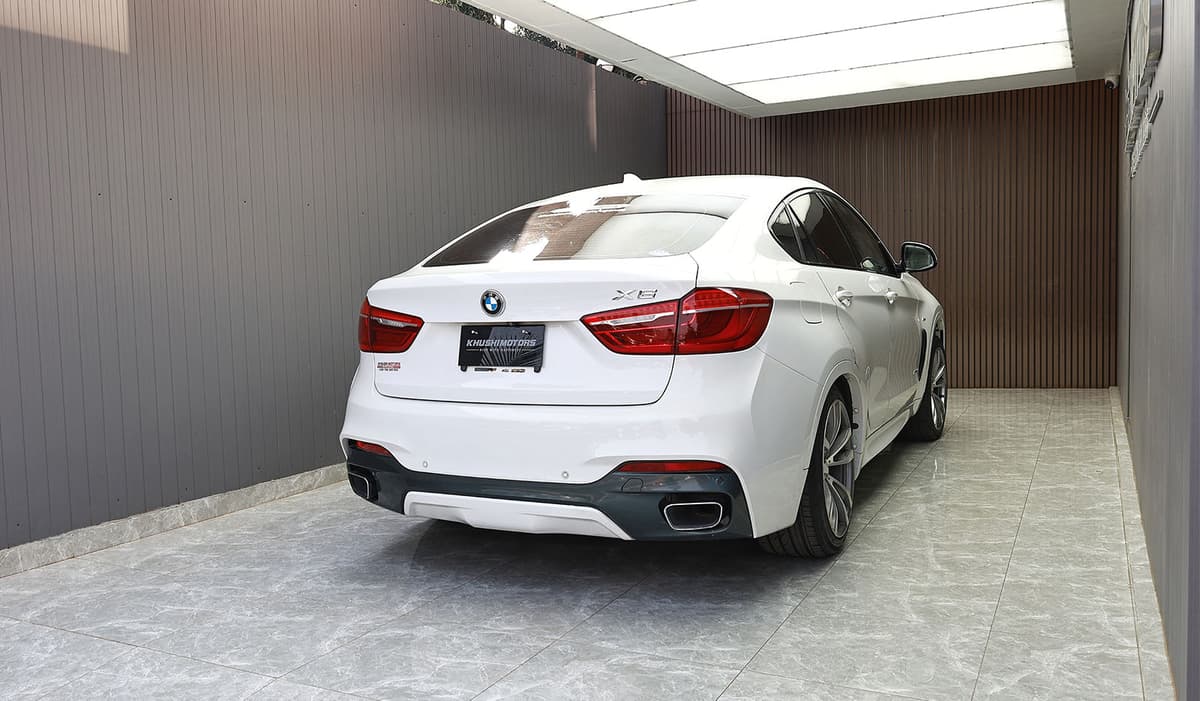2016 Bmw X6 4WD image-6