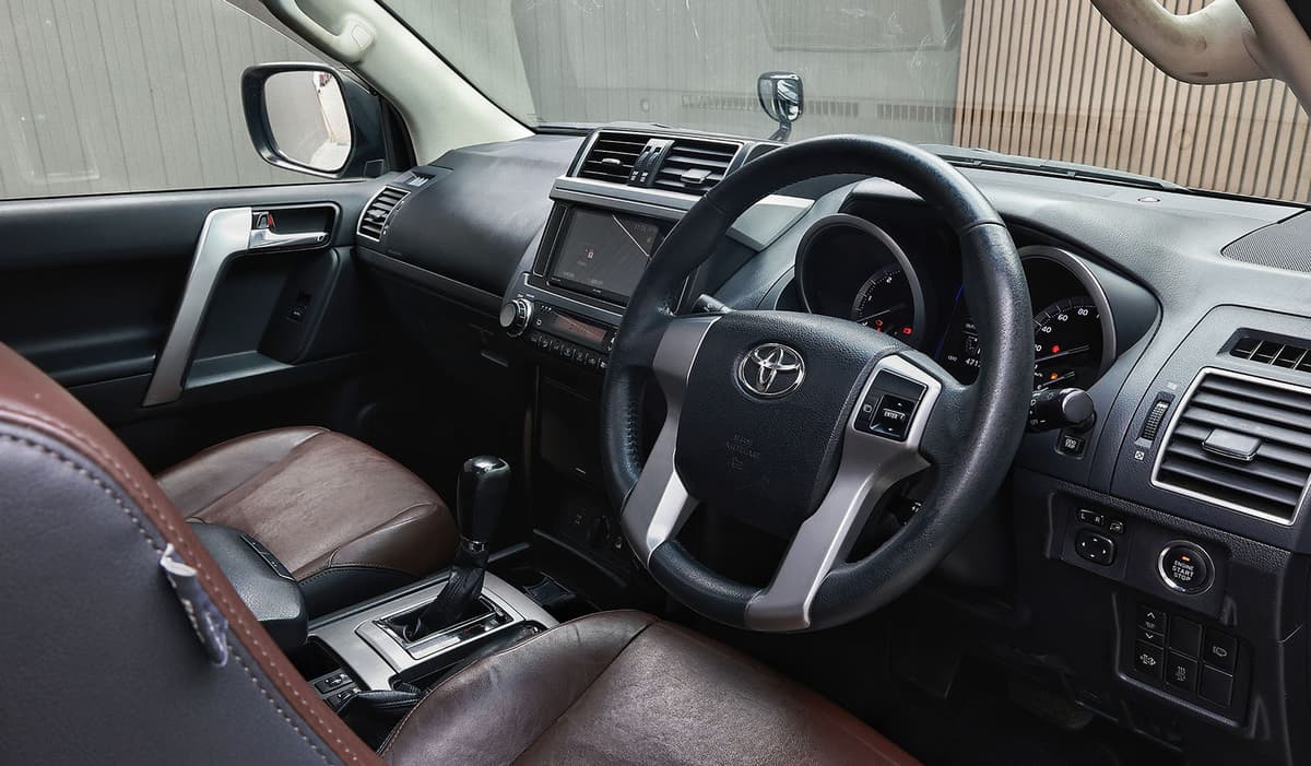 2017 Toyota Land Cruiser Prado G Frontier TX-L package image-7
