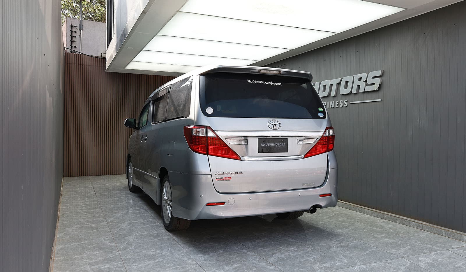 2012 Toyota Alphard 240S image-6