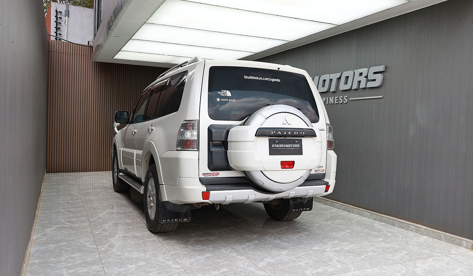 2012 Mitsubishi Pajero Long Exeed image-5