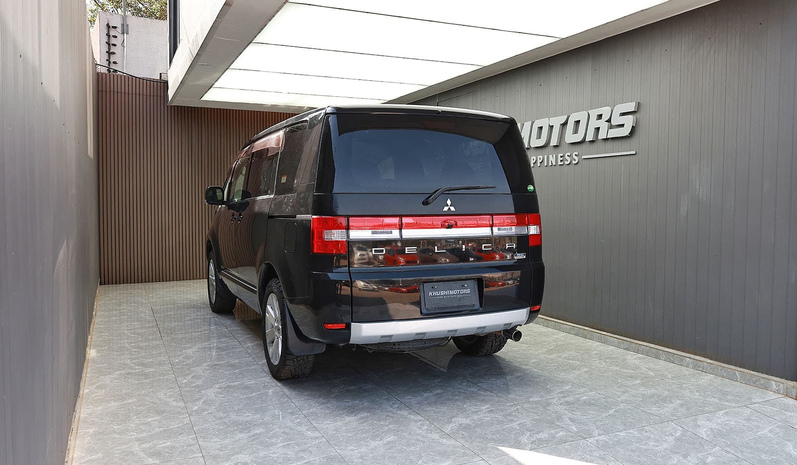 2013 Mitsubishi Delica D5 D POWER PKG image-6