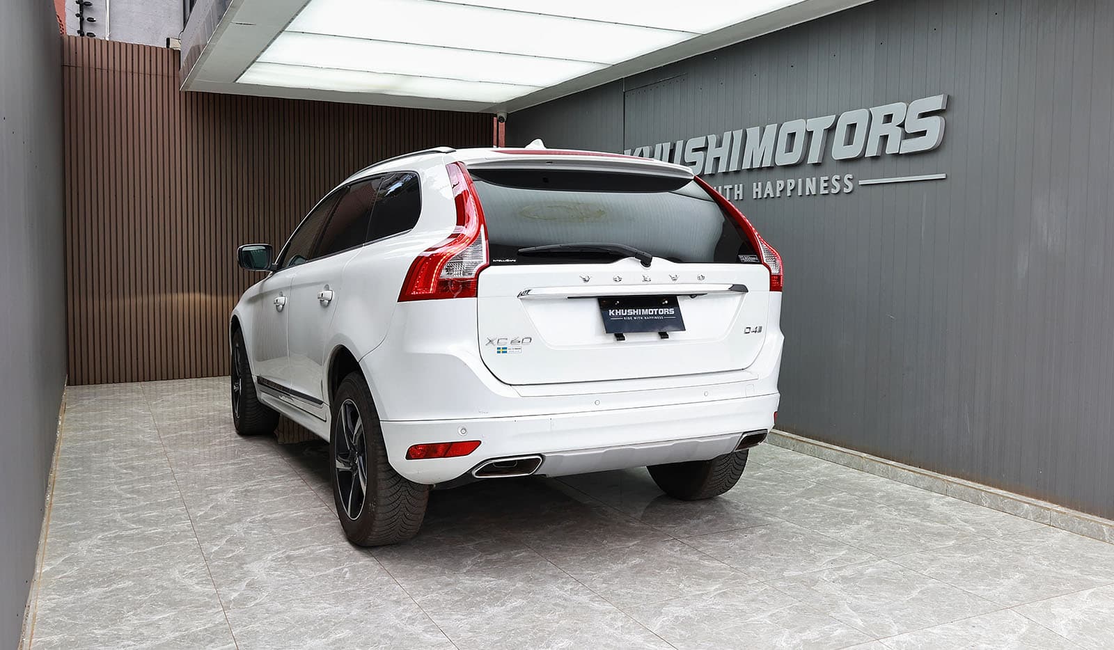 2017 Volvo XC60 D4 Clasic image-6