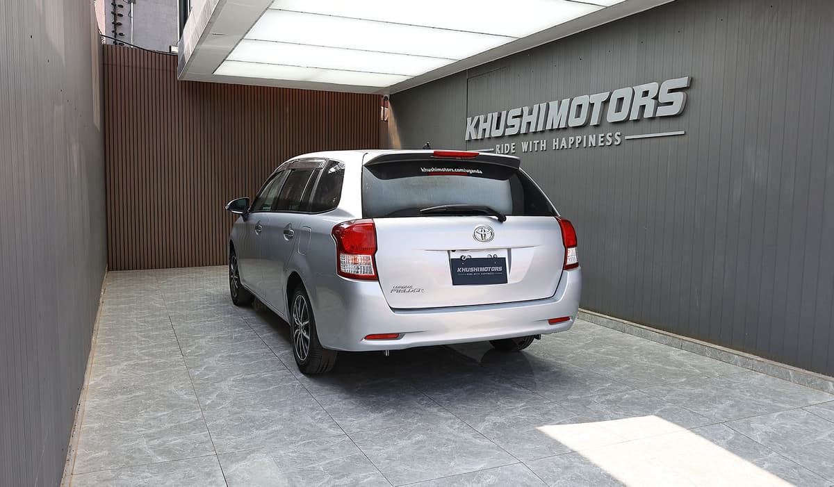 2013 Toyota Corolla Fielder 1.5X image-4