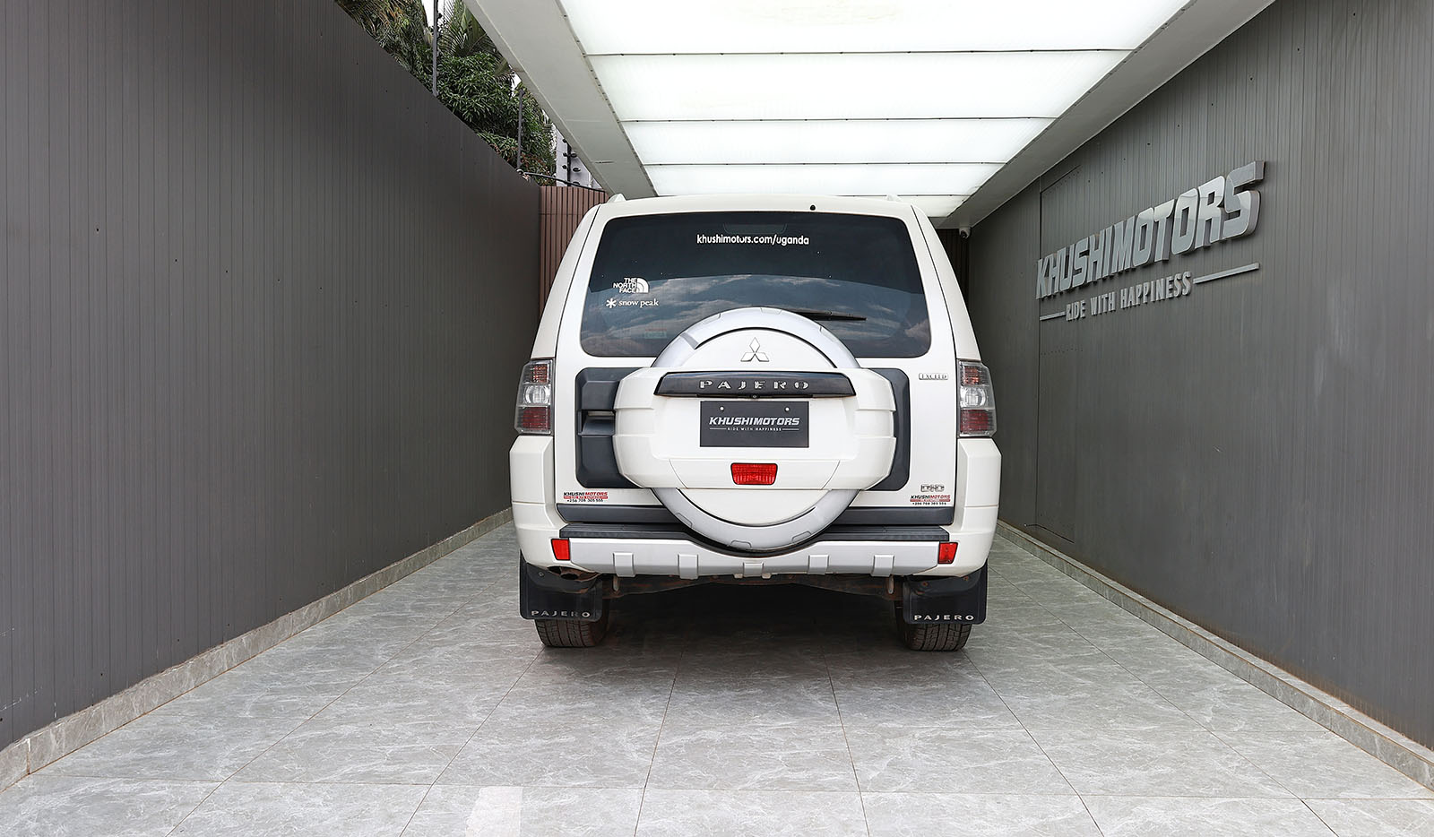 2012 Mitsubishi Pajero Long Exeed image-6