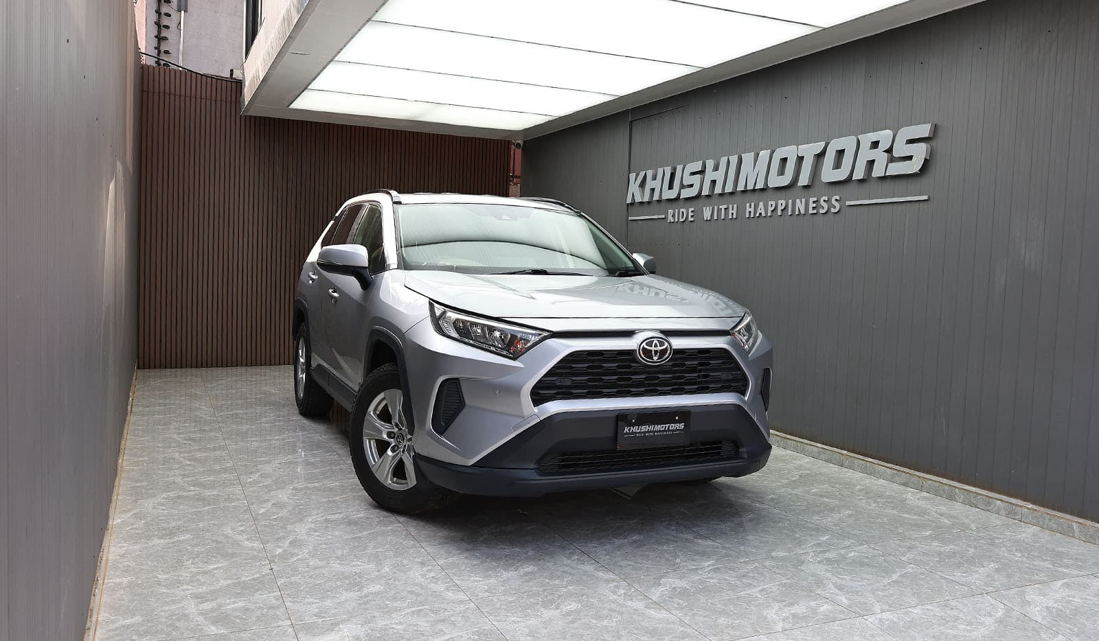 2020 Toyota RAV-4 image-1
