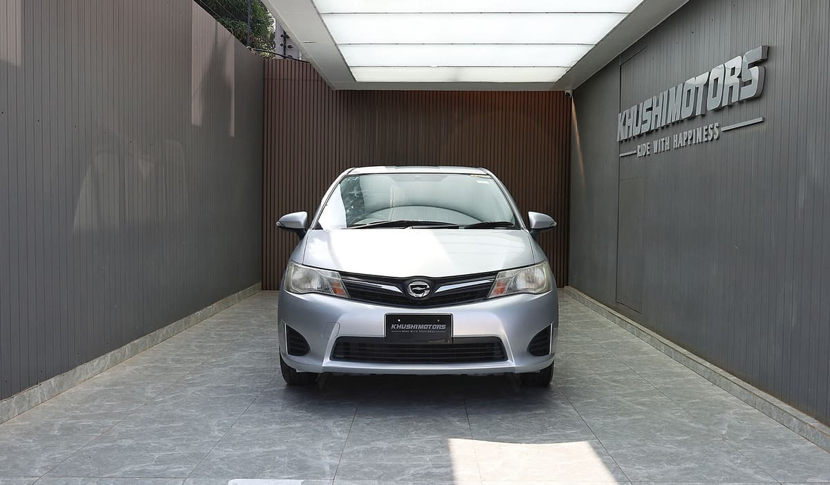 2013 Toyota Corolla Fielder 1.5X image-2