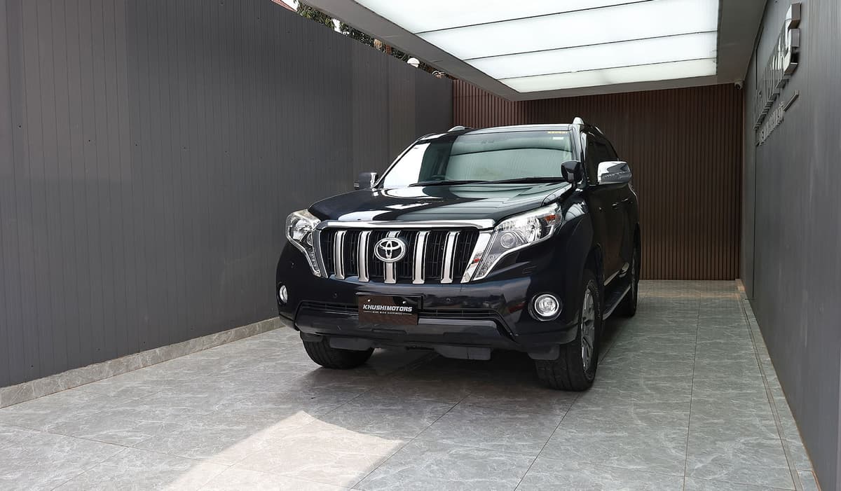 2017 Toyota Land Cruiser Prado G Frontier TX-L package image-3