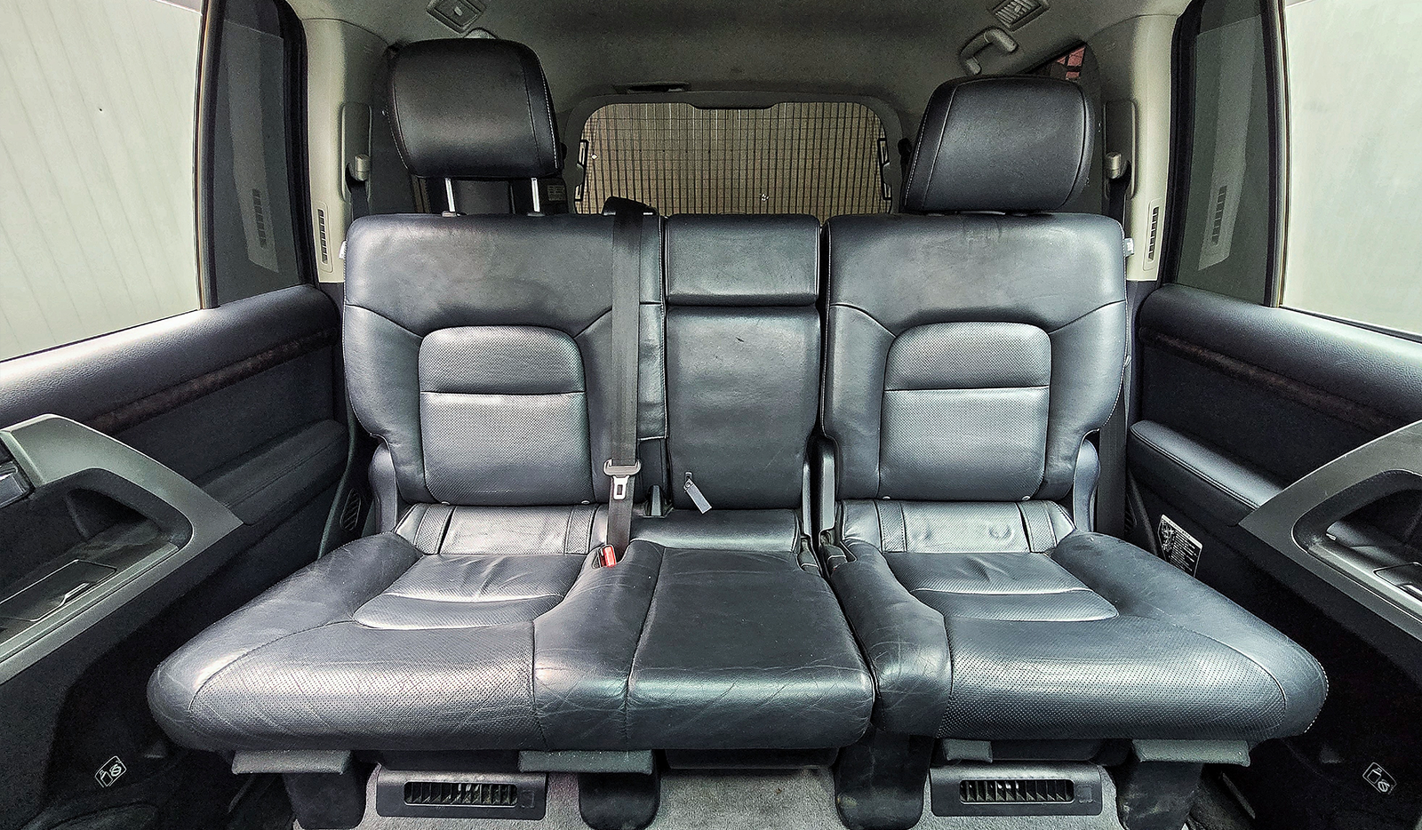 2013 Toyota Land Cruiser 200 ZX image-14
