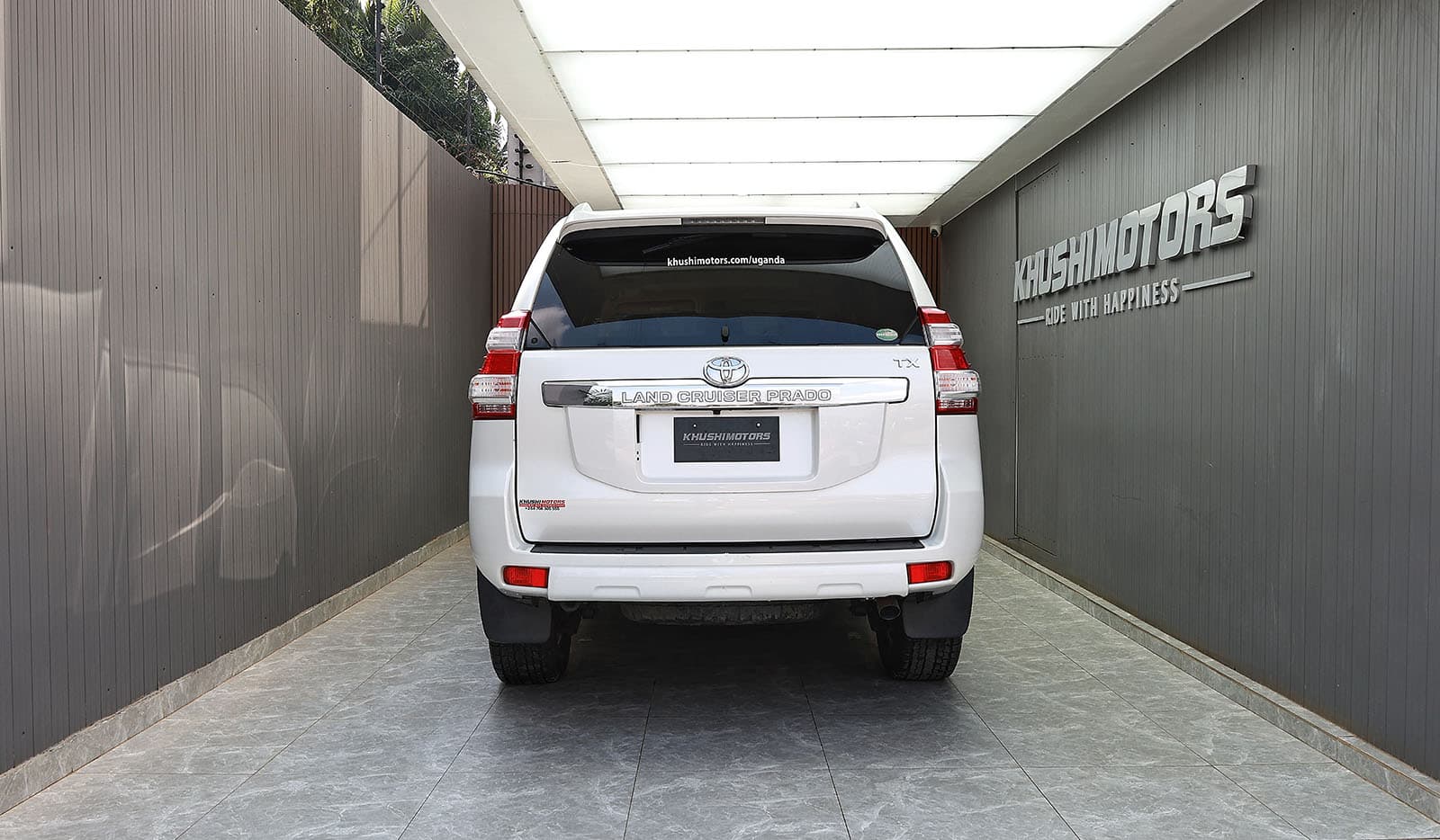 2016 Toyota Land Cruiser Prado TX image-5