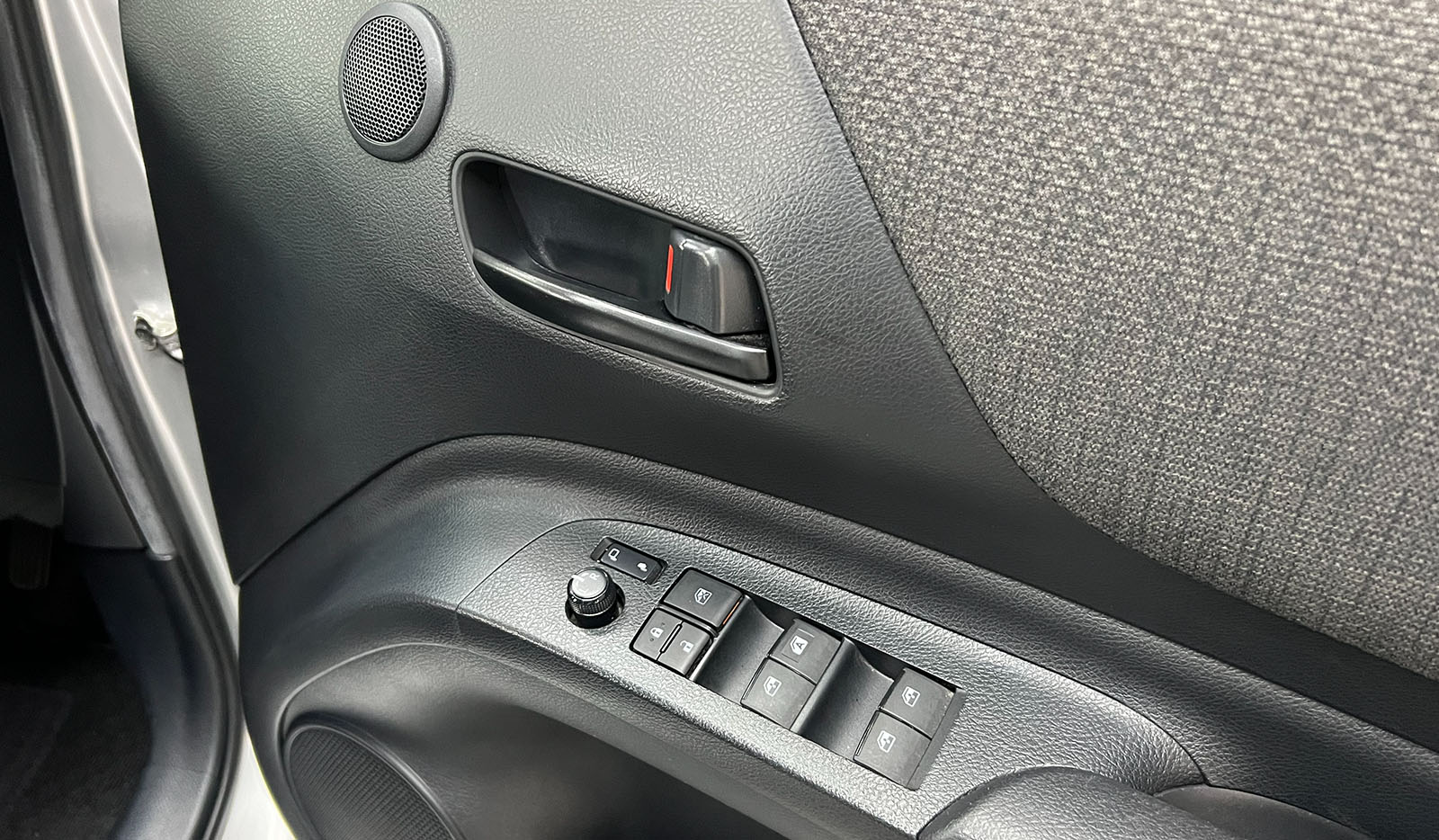 2019 Toyota Sienta Fanbase X image-10