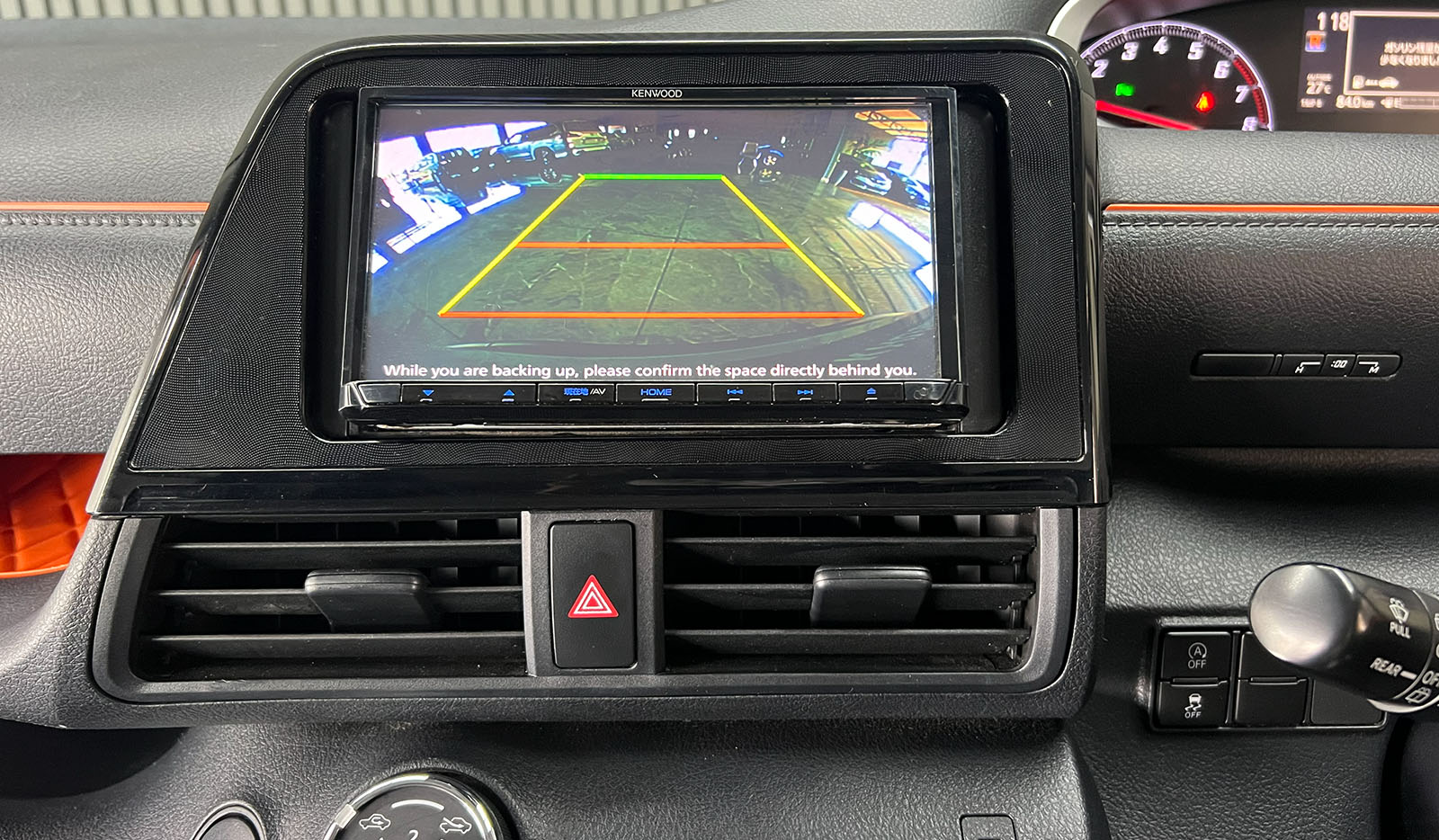 2019 Toyota Sienta Fanbase X image-8