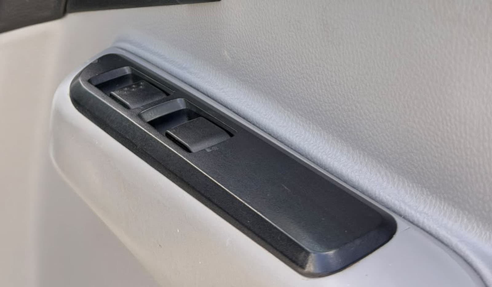 2018 Mitsubishi Canter 7.8 Ton image-9
