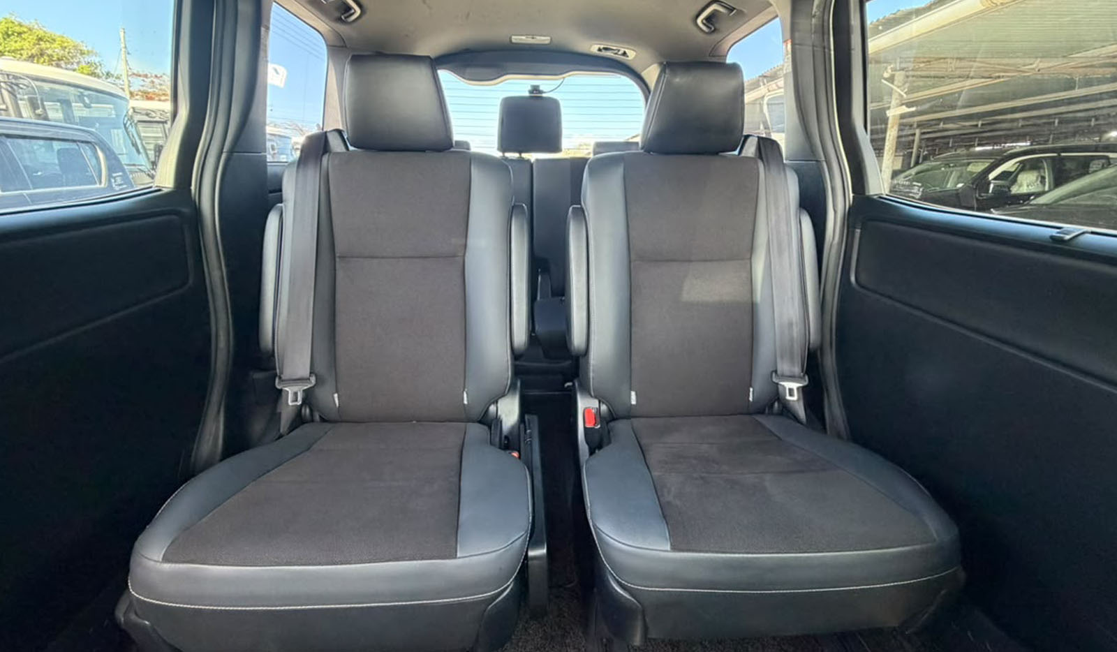 2019 Toyota Noah Si WxB 2 image-11
