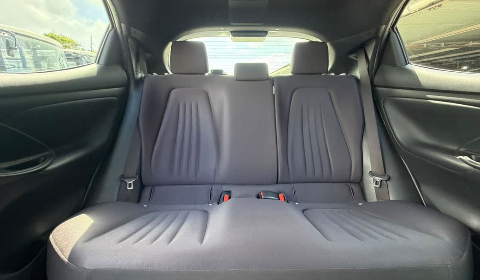 2020 Toyota Yaris X image-11
