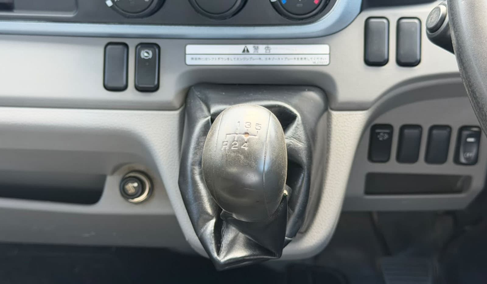 2018 Mitsubishi Canter 7.8 Ton image-8