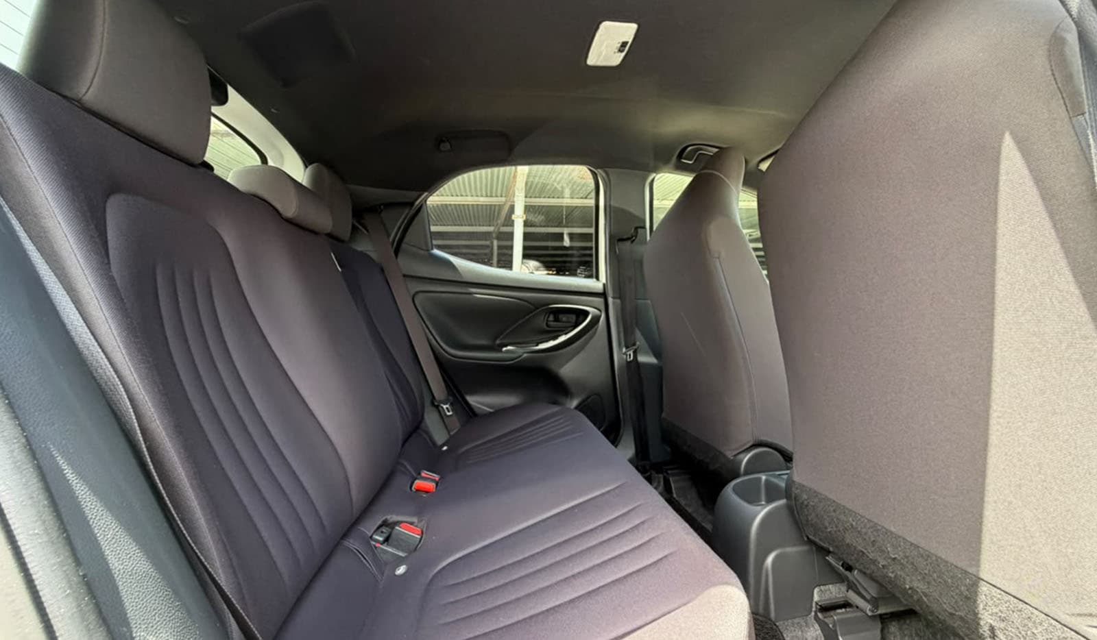 2020 Toyota Yaris X image-10